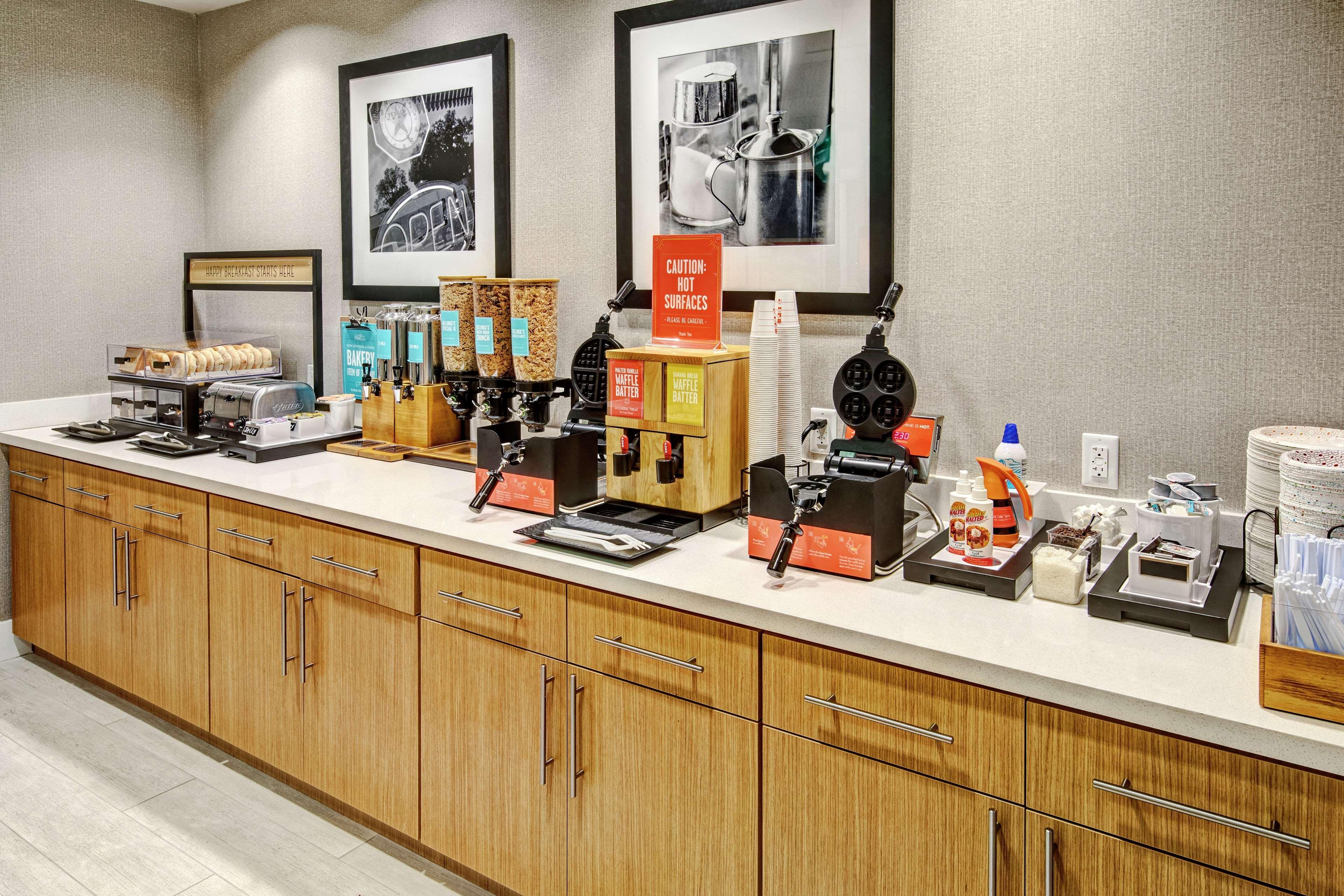 Hampton Miami - Mid Hotel